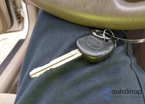 2006 Toyota Corolla Le from USA, damaged, VIN 1NXBR30E56Z733928